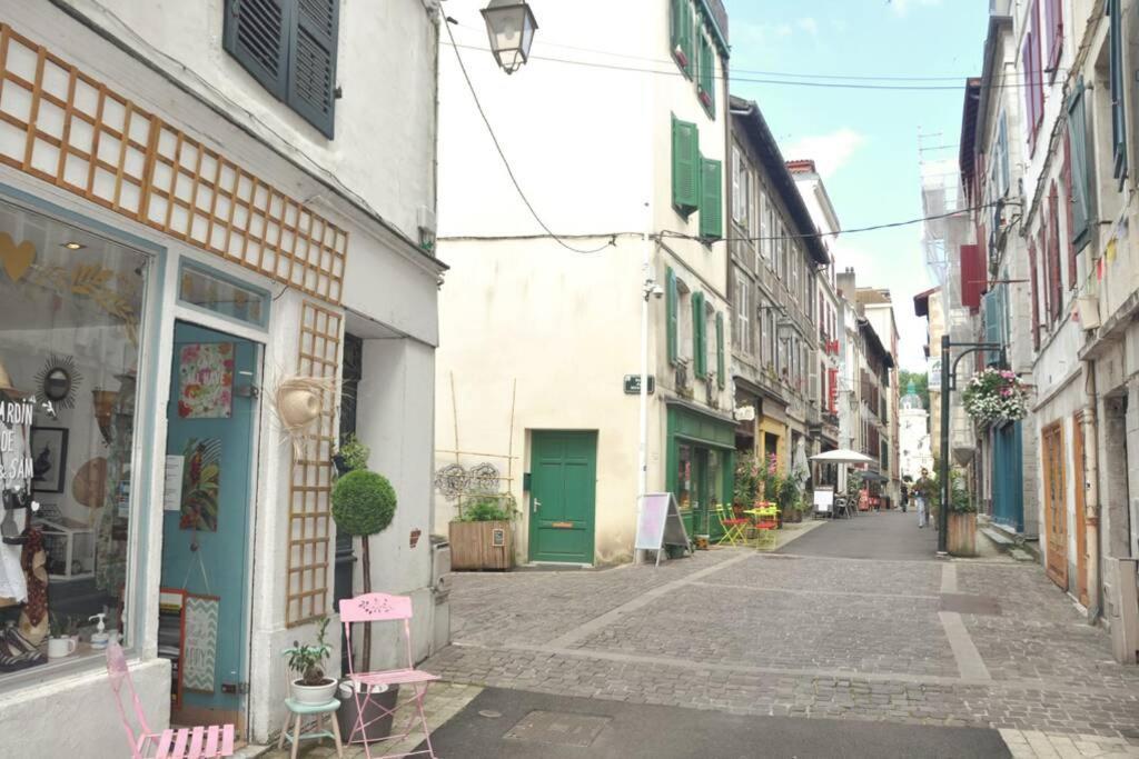 Duplex Avec Belle Terasse Au Centre De Bayonne Lägenhet Exteriör bild