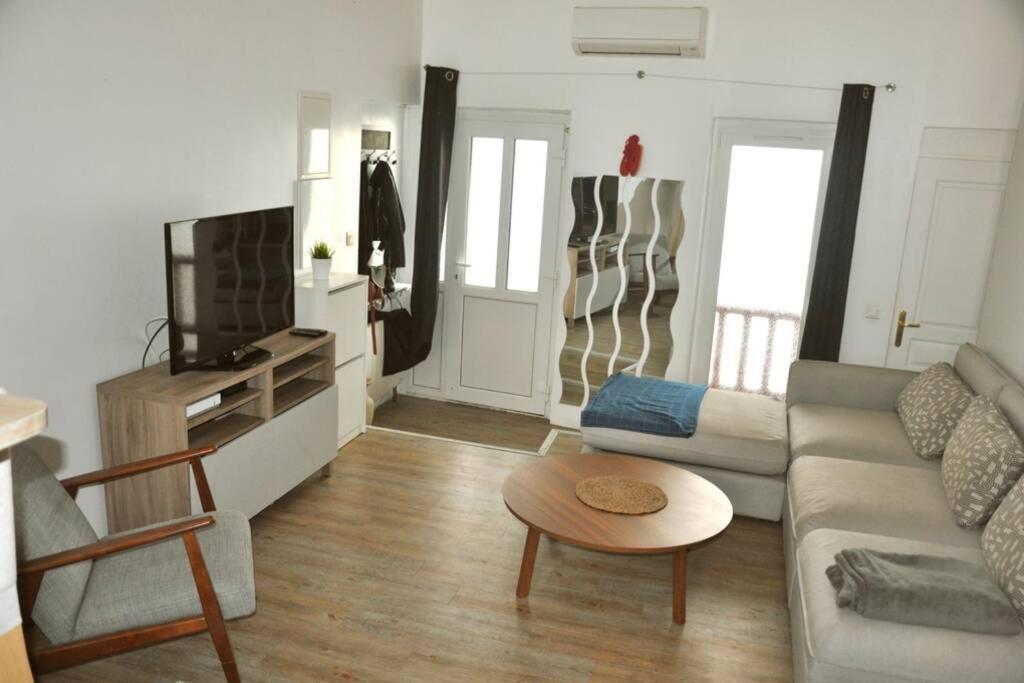 Duplex Avec Belle Terasse Au Centre De Bayonne Lägenhet Exteriör bild